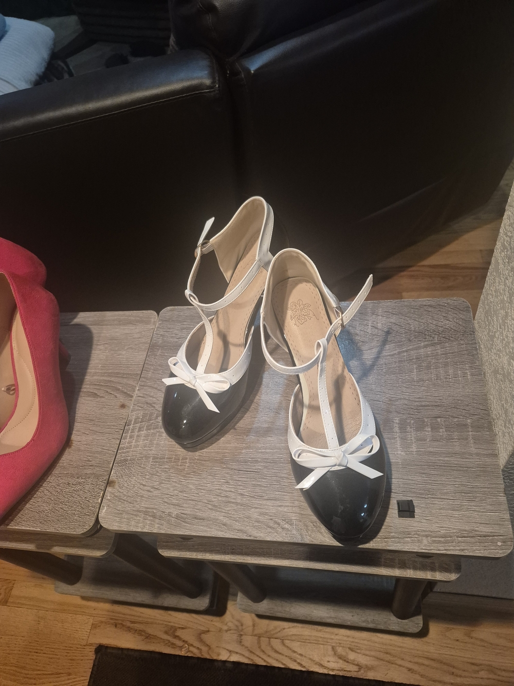 Classic Two-Tone T-Strap Women's Pumps in Black and White